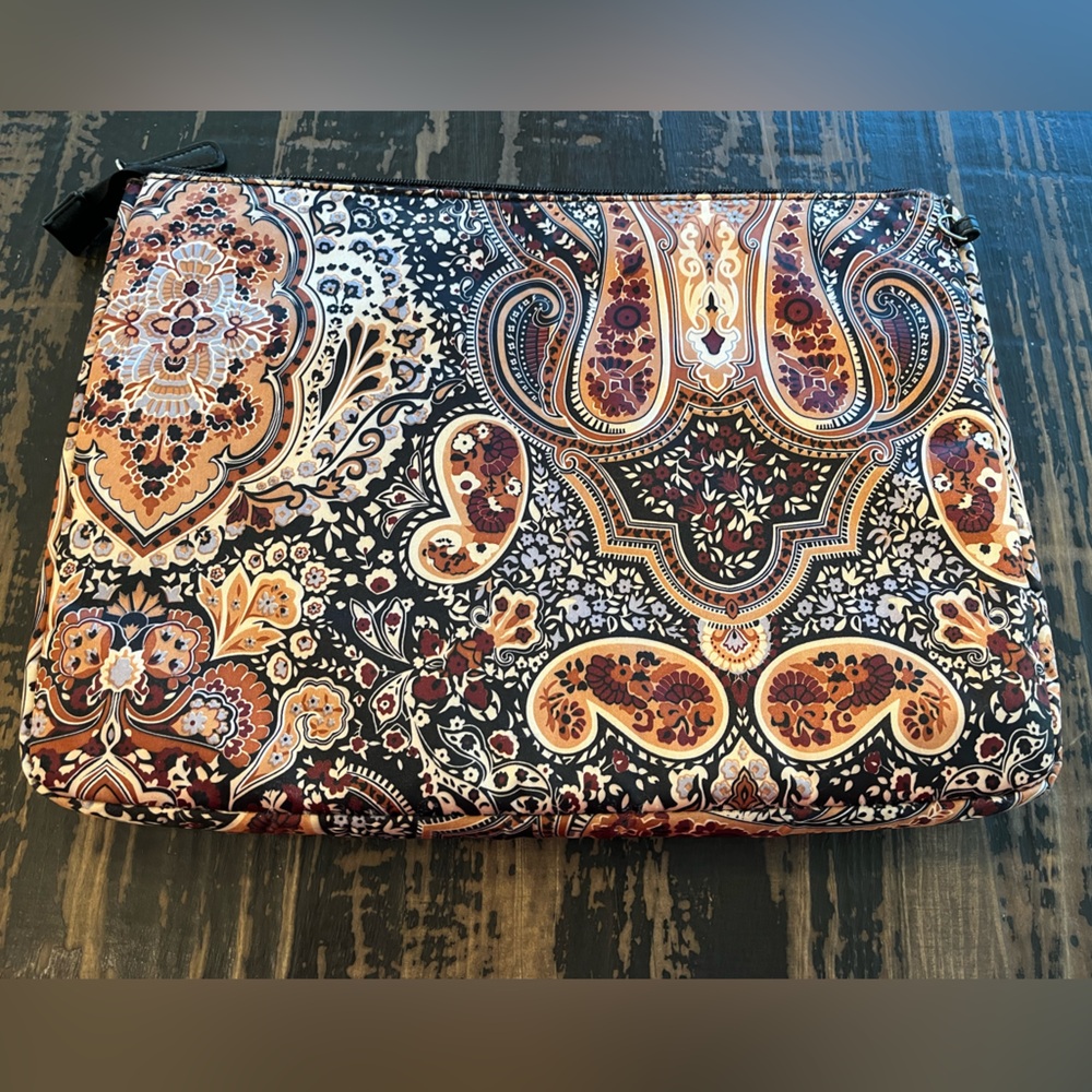 Paisley Print Laptop Sleeve